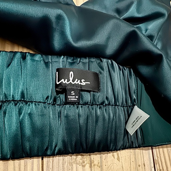 Lulu’s Emerald Green Satin Longline Bralette - Picture 4 of 9